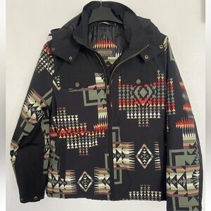 EUC Pendleton Aztec Black Sequoia Anorak Jacket Woman's size Medium